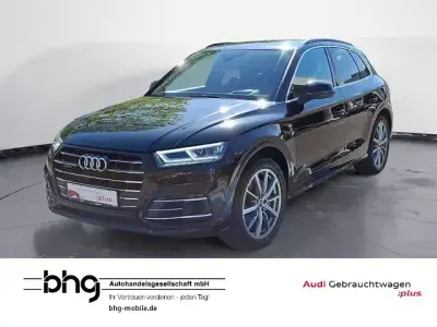 Używany Audi Q5 Comfort 367 KM (269 kW) 2020 Czarny SUV