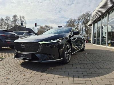 Neu Mazda 6e Takumi-Line 60 kW (82 PS) 2026 Schwarz Limousine