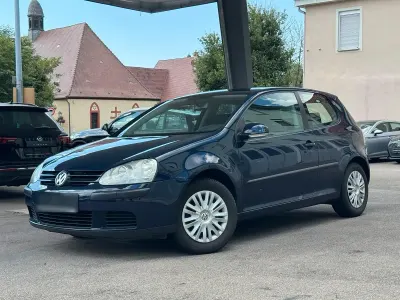 Gebraucht VW Golf IV 90 PS (66 kW) 2004 Blau Limousine