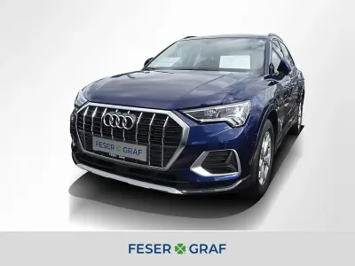 Gebraucht Audi Q3 Ambiente 150 PS (110 kW) 2025 Navarrablau metallic SUV