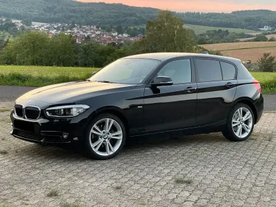 Gebraucht BMW 120 Sport Line 190 PS (139 kW) 2016 Schwarz Kleinwagen