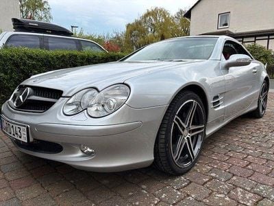 Usata Mercedes SL500 305 CV (224 kW) 2001 Argento Cabrio