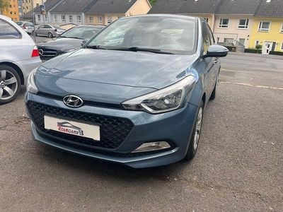 Usata Hyundai i20 GO! 75 CV (55 kW) 2017 Blu Berlina