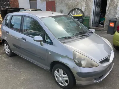Gebraucht Honda Jazz LS 83 PS (61 kW) 2004 Silber Kleinwagen