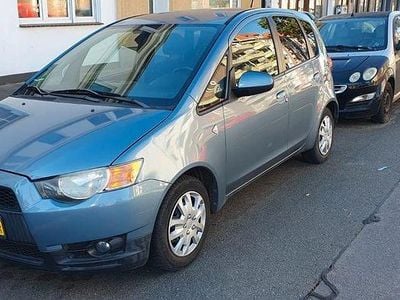 Occasion Mitsubishi Colt 75 ch (55 kW) 2009 Bleue Citadine