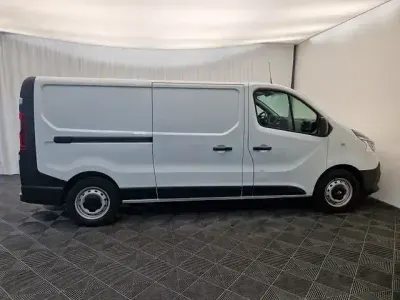 Gebraucht Renault Trafic Komfort 120 PS (88 kW) 2021 Weiß Van / Kleinbus