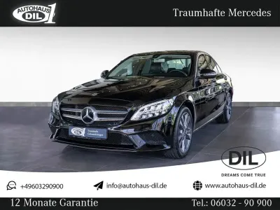 Gebraucht Mercedes C180 Avantgarde 156 PS (114 kW) 2018 Schwarz  unilack Limousine