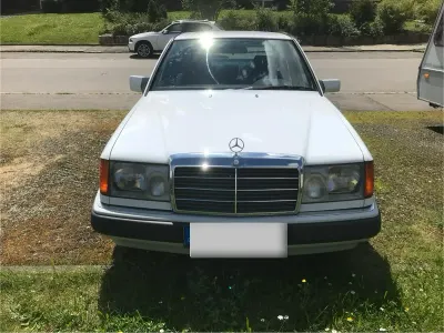 Gebraucht Mercedes 200 75 PS (55 kW) 1992 Weiß Limousine