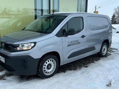 Gebraucht Opel Combo Basis 144 PS (105 kW) 2025 Grau Kombi
