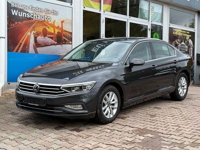 Gebraucht VW Passat Business 150 PS (110 kW) 2021 Mangangrau metallic Limousine