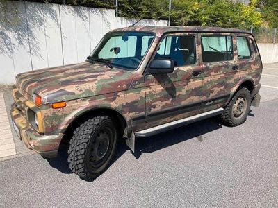 Lada Urban