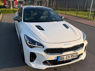 Usata Kia Stinger GT 366 CV (269 kW) 2023 Bianco Utilitaria