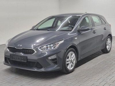 Gebraucht Kia Ceed 99 PS (72 kW) 2019 Pentagraumet. Kleinwagen
