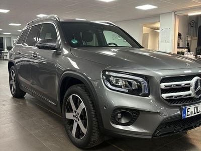 Mercedes GLB200