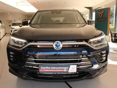 Gebraucht SsangYong Korando 163 PS (119 kW) 2023 Blau SUV