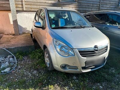 Opel Agila