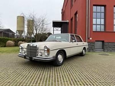 Gebraucht Mercedes 280 200 PS (147 kW) 1971 Weiß Limousine