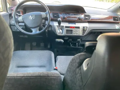 Käytetty Honda FR-V 140 HP (102 kW) 2006 Sininen Tila-auto