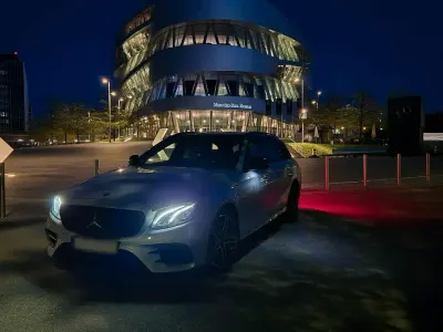 Gebraucht Mercedes E300 AMG 306 PS (225 kW) 2019 Silber Kombi