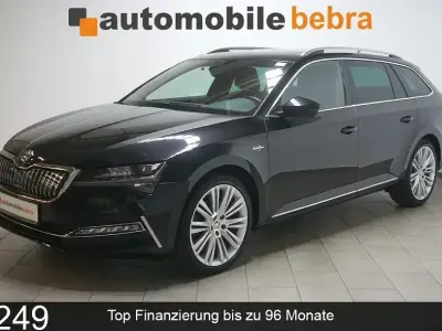 Gebraucht Skoda Superb LAURIN & KLEMENT 218 PS (160 kW) 2022 Black magic Kombi