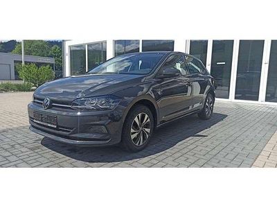 Gebraucht VW Polo Comfortline 95 PS (69 kW) 2021 Uranograu Limousine