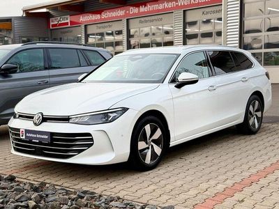 Usata VW Passat 150 CV (110 kW) 2025 Bianco Station wagon