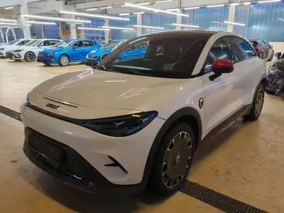 Używany Smart #3 Anniversary Edition 200 kW (272 KM) 2024 Biały SUV