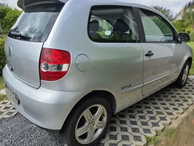 Gebraucht VW Fox Style 54 PS (39 kW) 2010 Silber Kleinwagen