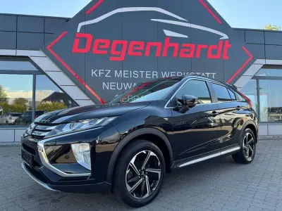 Gebraucht Mitsubishi Eclipse Cross Top 163 PS (119 kW) 2018 Schwarz SUV