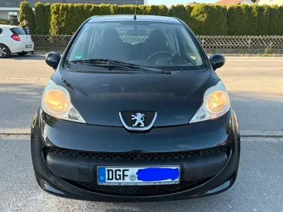 Gebraucht Peugeot 107 Filou 68 PS (50 kW) 2007 Metallicschwarze Kleinwagen