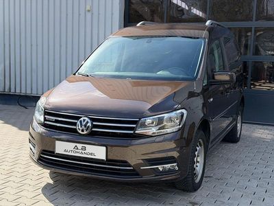 Gebraucht VW Caddy Highline 122 PS (89 kW) 2017 Braun Van / Kleinbus