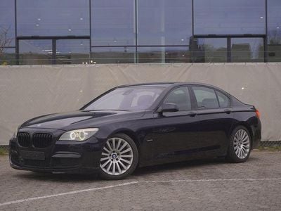 BMW 750