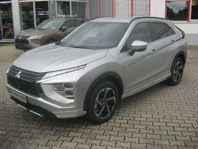 Silber Neu 2025 Mitsubishi Eclipse Cross Select SUV | 31.900 €