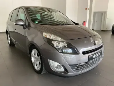 Gebraucht Renault Scénic III 150 PS (110 kW) 2011 Grau Van / Kleinbus