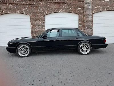 Gebraucht Jaguar XJR 363 PS (266 kW) 1998 Schwarz Limousine
