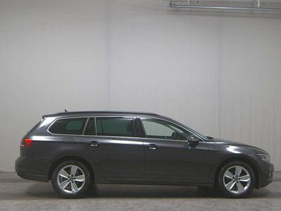 Usata VW Passat Business 200 CV (147 kW) 2022 Grigio Station wagon