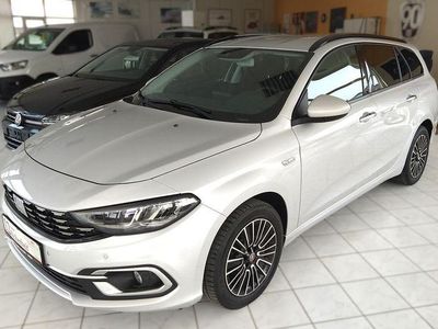 Gebraucht Fiat Tipo Life 131 PS (96 kW) 2021 Silber Kombi