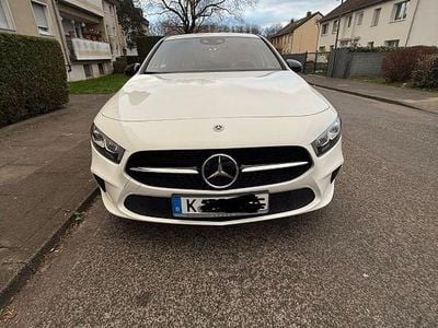 Gebraucht Mercedes A180 Advanced 136 PS (100 kW) 2021 Weiß Limousine