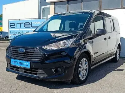 Gebraucht Ford Tourneo Connect Trend 120 PS (88 kW) 2019 Schwarz Van / Kleinbus