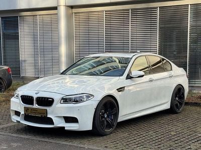 Gebraucht BMW M5 Performance 560 PS (411 kW) 2015 Alpinweiss iii Limousine