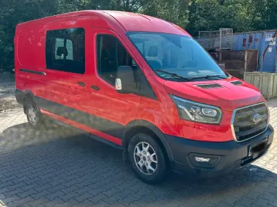 Gebraucht Ford Transit 170 PS (125 kW) 2020 Rot Van / Kleinbus
