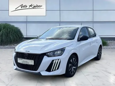 Gebraucht Peugeot 208 Active 101 PS (74 kW) 2024 Weiß Kleinwagen
