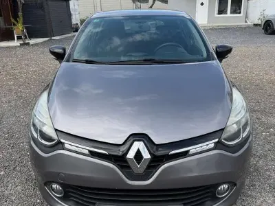 Gebraucht Renault Clio IV 90 PS (66 kW) 2015 Grau Limousine