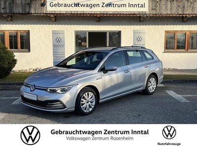 Gebraucht VW Golf VIII Style 150 PS (110 kW) 2022 Reflexsilber Kombi