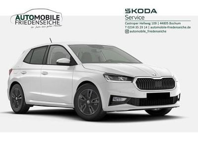 Weiss Gebraucht 2023 Skoda Fabia Tour Limousine | 15.690 € (Guter Preis)