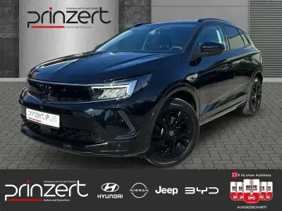 Gebraucht Opel Grandland X GS Line 131 PS (96 kW) 2024 Lackierung schwarz perla nera/metallic klarlack SUV