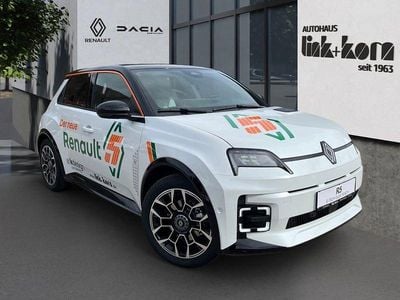 Nuova Renault 5 E-Tech Komfort 110 kW (150 CV) 2026 Nero Utilitaria