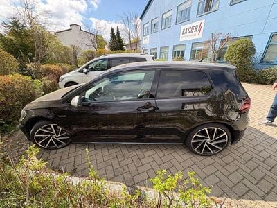 Second-hand VW Golf VII R 310 CP (228 kW) 2018 Negru Berlinǎ