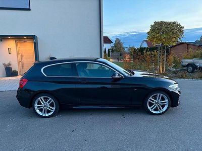 Gebraucht BMW 120 M Sport 190 PS (139 kW) 2017 Schwarz Kleinwagen