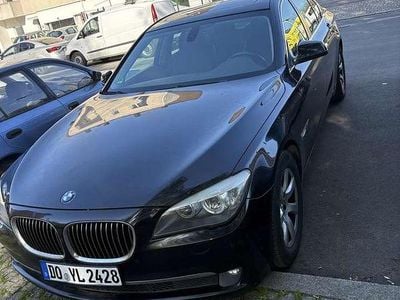 BMW 730